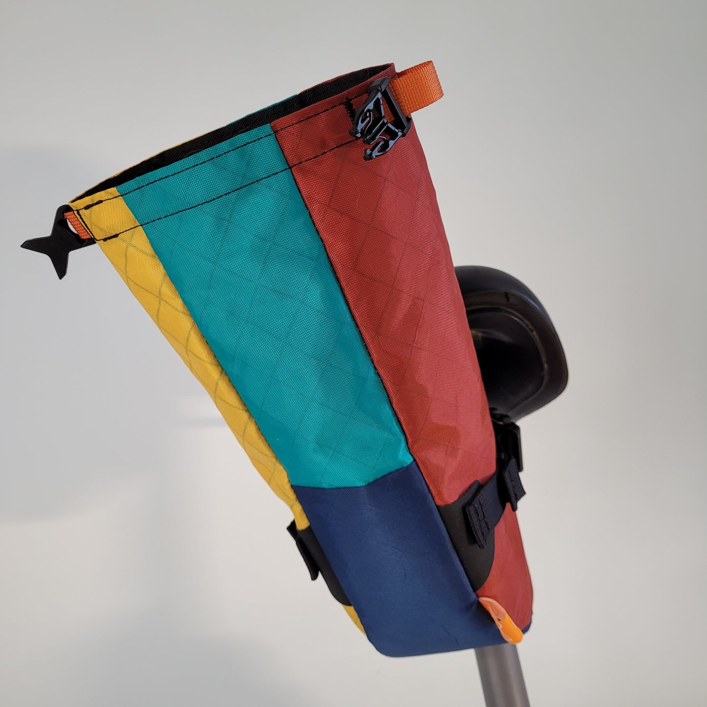 Lil' Guy Roll-Top Saddle Bag