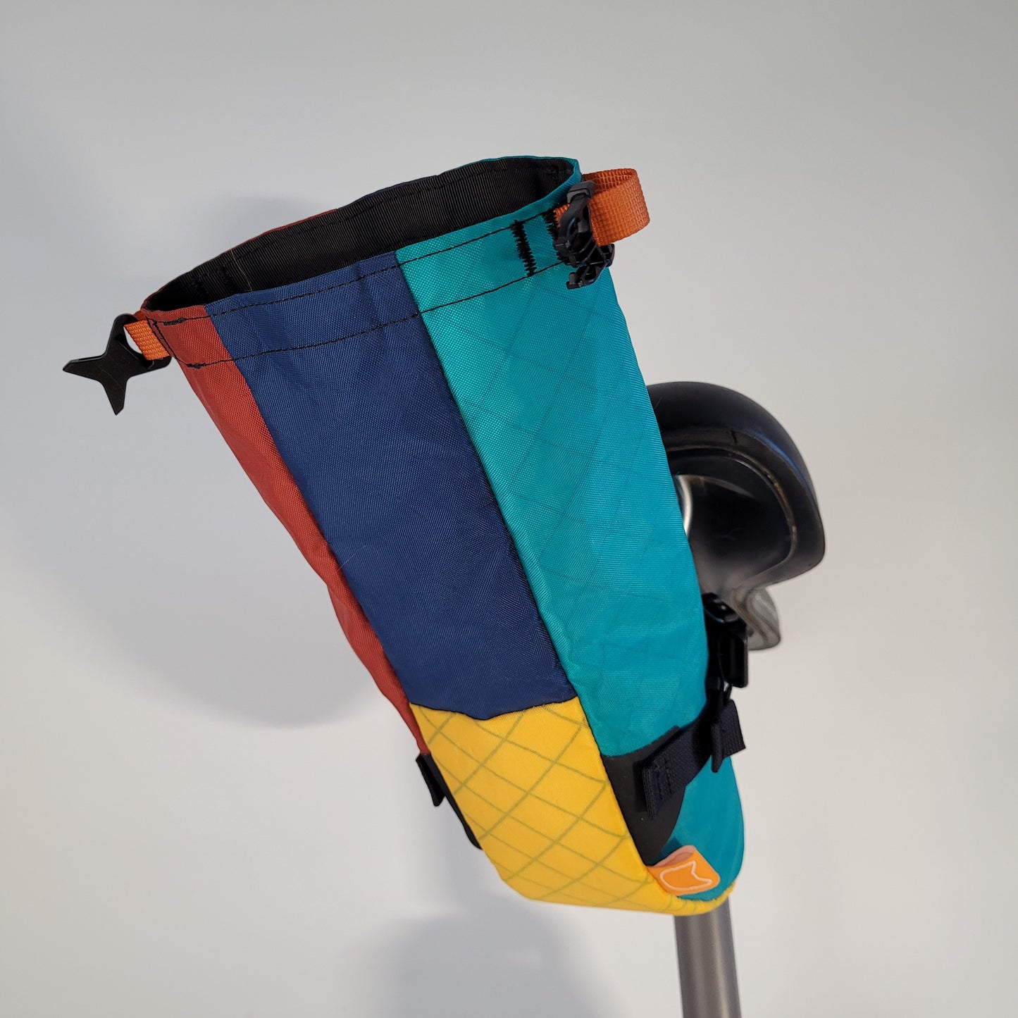 Lil' Guy Roll-Top Saddle Bag