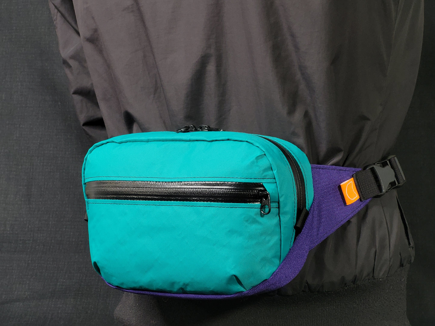 Twist Hip Pack