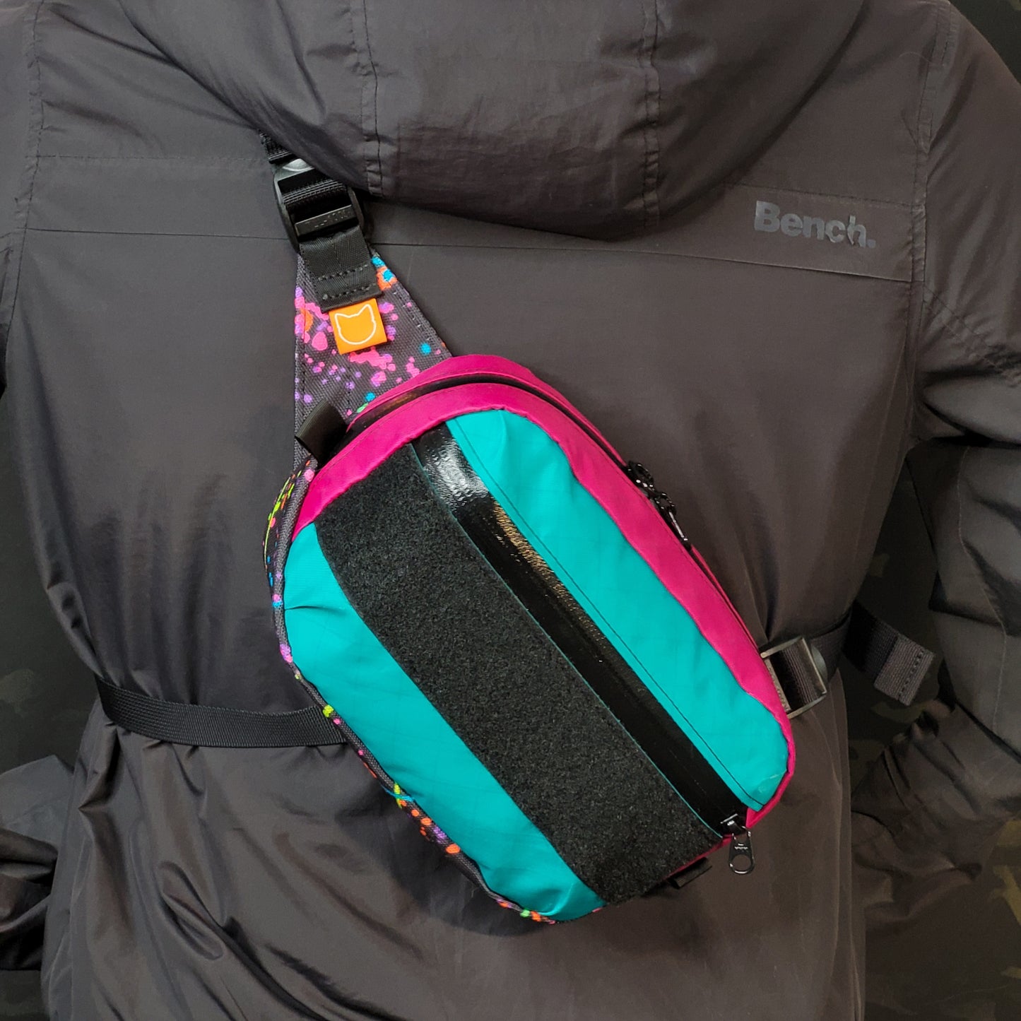 Twist Hip Pack - Custom Colour